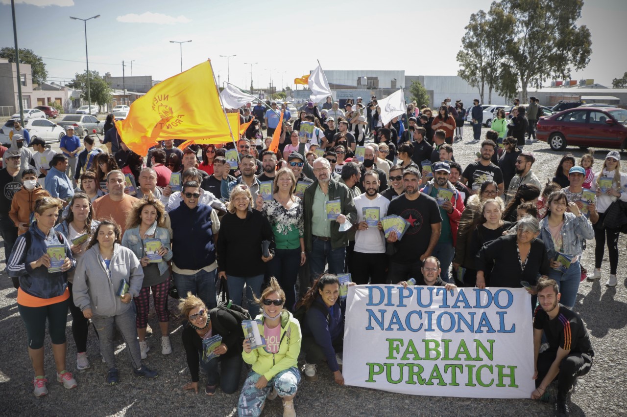 Fuerte apoyo de la militancia en Rawson a la candidatura de Puratich y Abril: “Tenemos puesta la camiseta de Chubut”