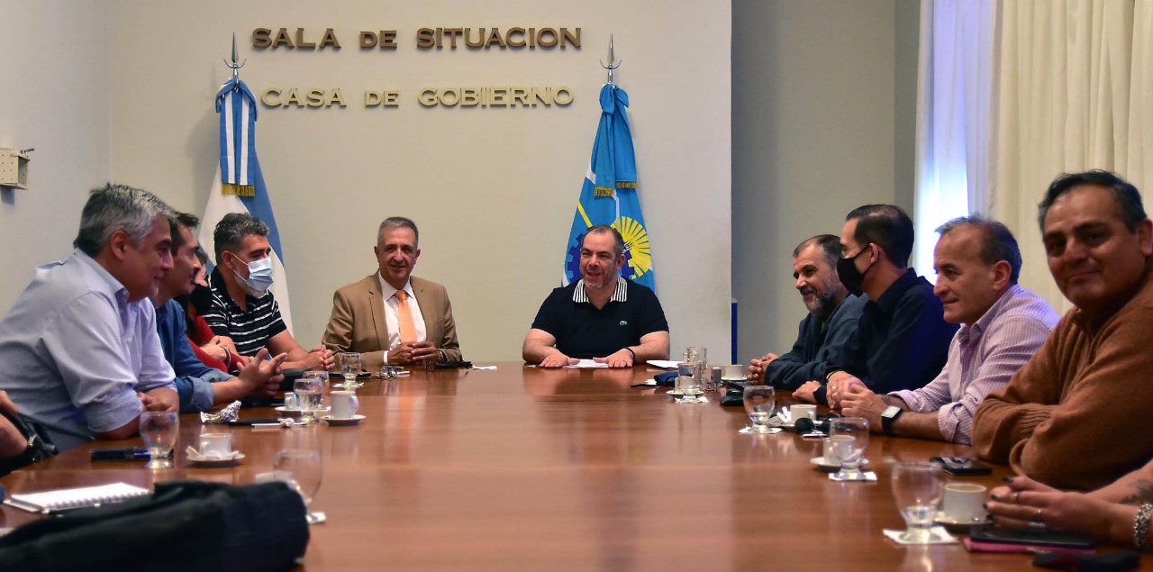 Arcioni cancelará deuda salarial por $ 300 millones con todos los empleados de Familia y de la ex Ley 1987