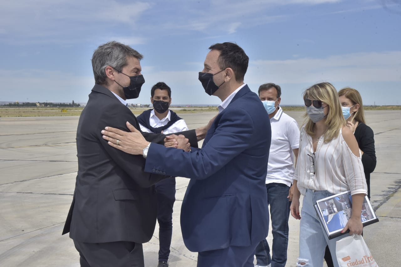 Lammens pasó por Trelew y anunció importantes obras de infraestructura