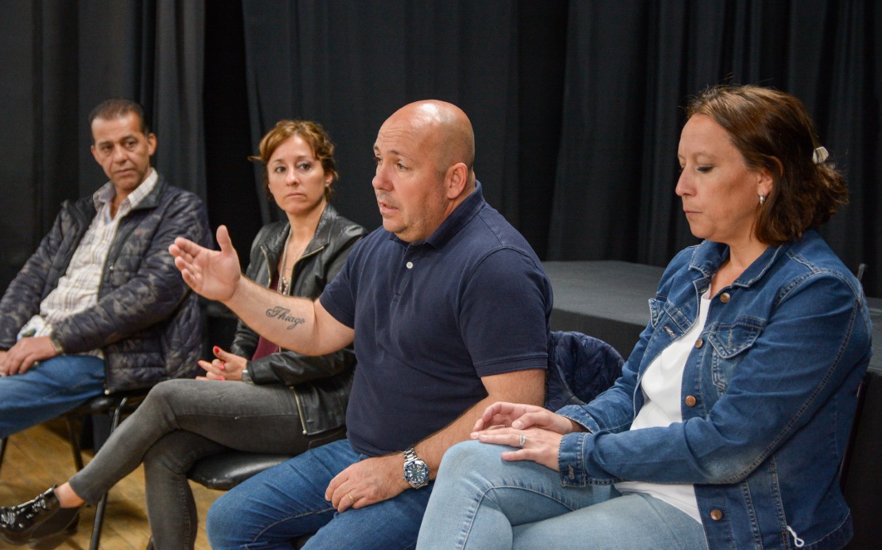 Sastre encabezó una reunión de gabinete ampliada para comenzar a diagramar la temporada de verano en Puerto Madryn
