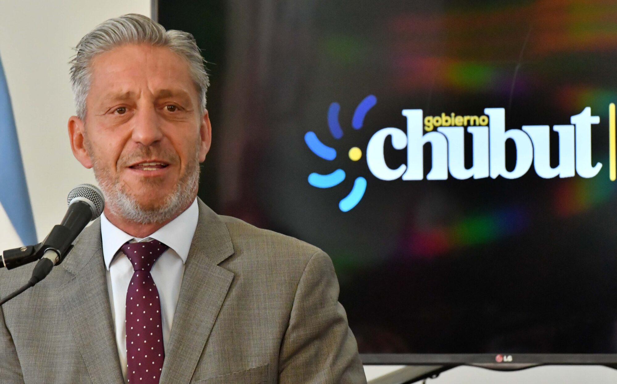 Arcioni: “Llevamos adelante un plan de vacunación de excelencia, mirado y reconocido por gran parte del país”