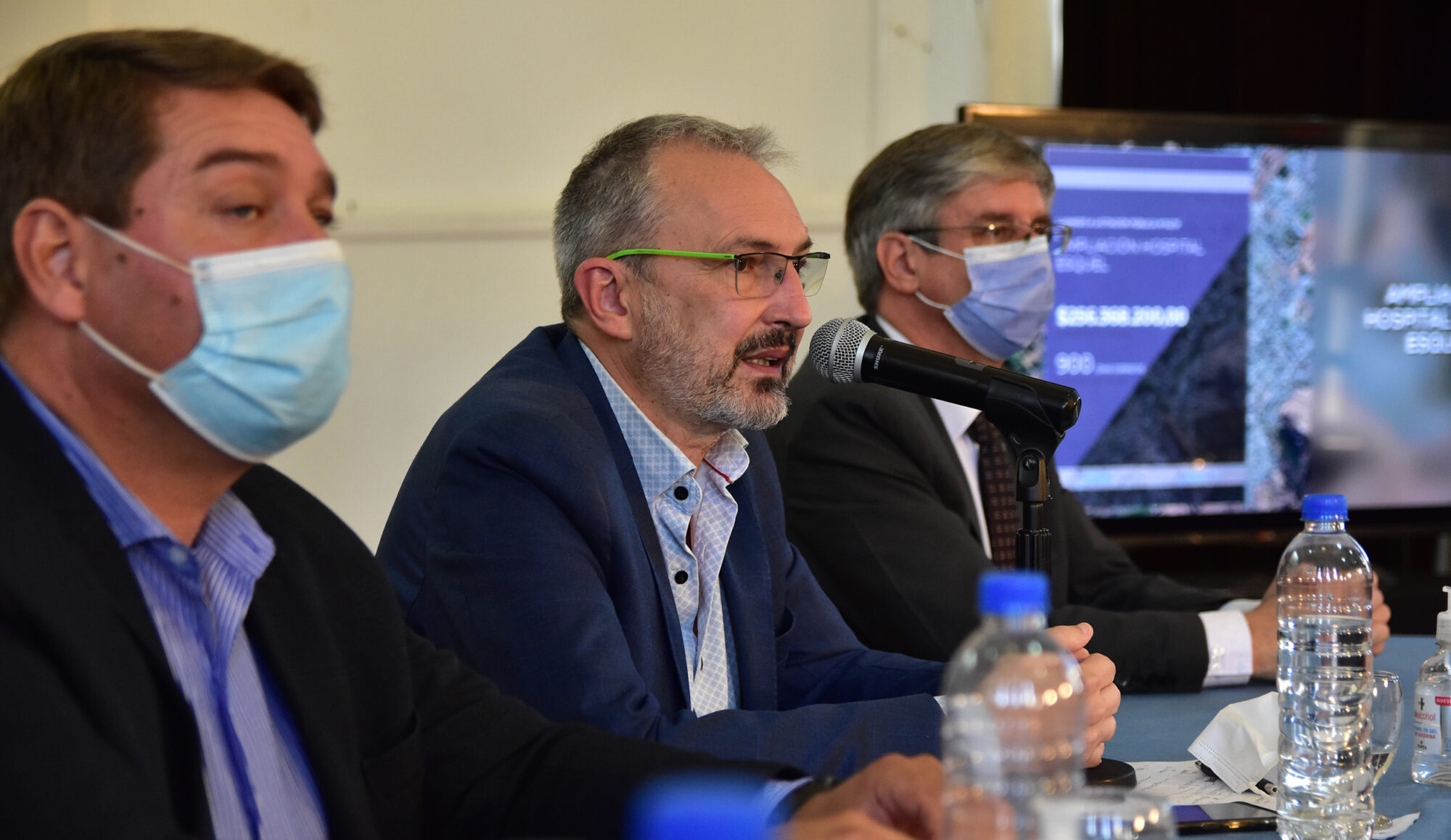 Provincia licitó la obra de ampliación del Hospital Zonal de Esquel y Puratich resaltó que “se concrete esta importante obra me llena de orgullo, sabiendo la importancia que tiene para la región cordillerana”