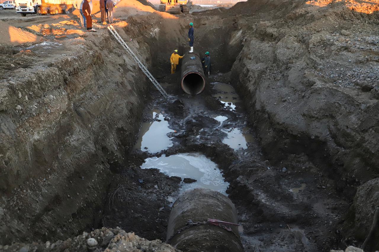 Comodoro: Funcionarios municipales inspeccionaron las tareas de reparación del acueducto