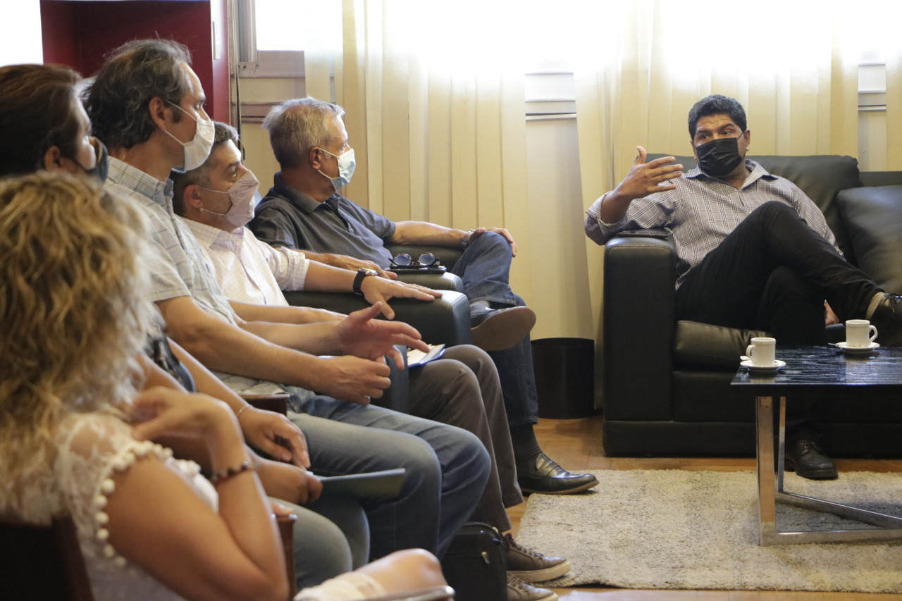 Tras la salida de Grazzini, Ayala ya está al frente de las negociaciones con los gremios y concretó la primera reunión con la nueva conducción de la ATECH
