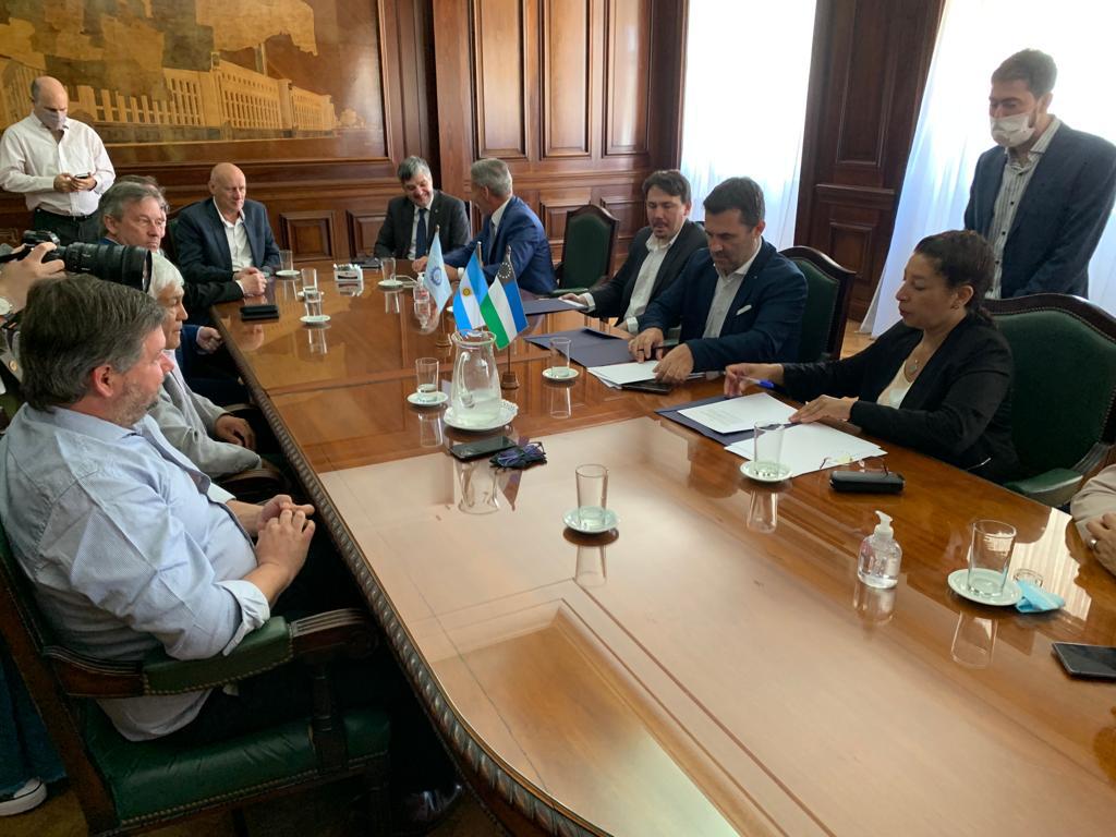 Nación firmó el convenio para el mejoramiento del suministro eléctrico de la Comarca con una inversión de $ 600 millones