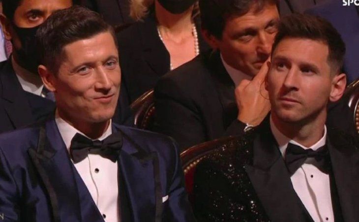Lewandowski, molesto por no ganar el Balón de Oro, tuvo un duro descargo contra Messi