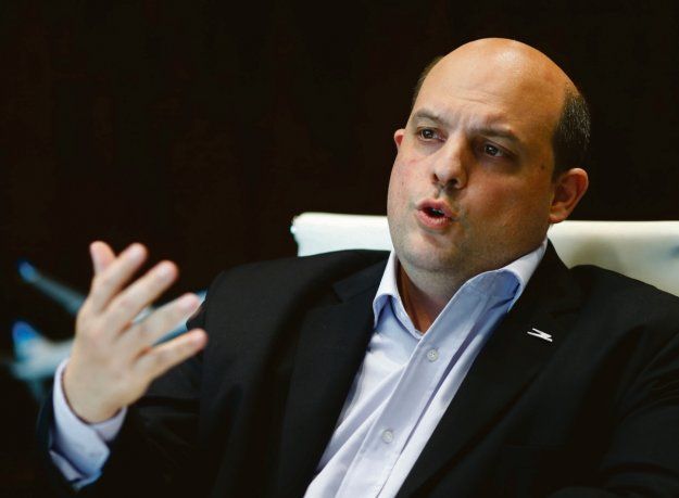 El presidente de Aerolíneas Argentinas defendió el restablecimiento de bandas tarifarias aéreas