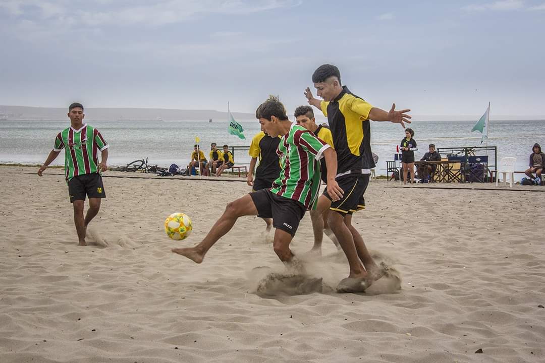 Madryn: El fin de semana se juega el clasificatorio al torneo regional de fútbol playa