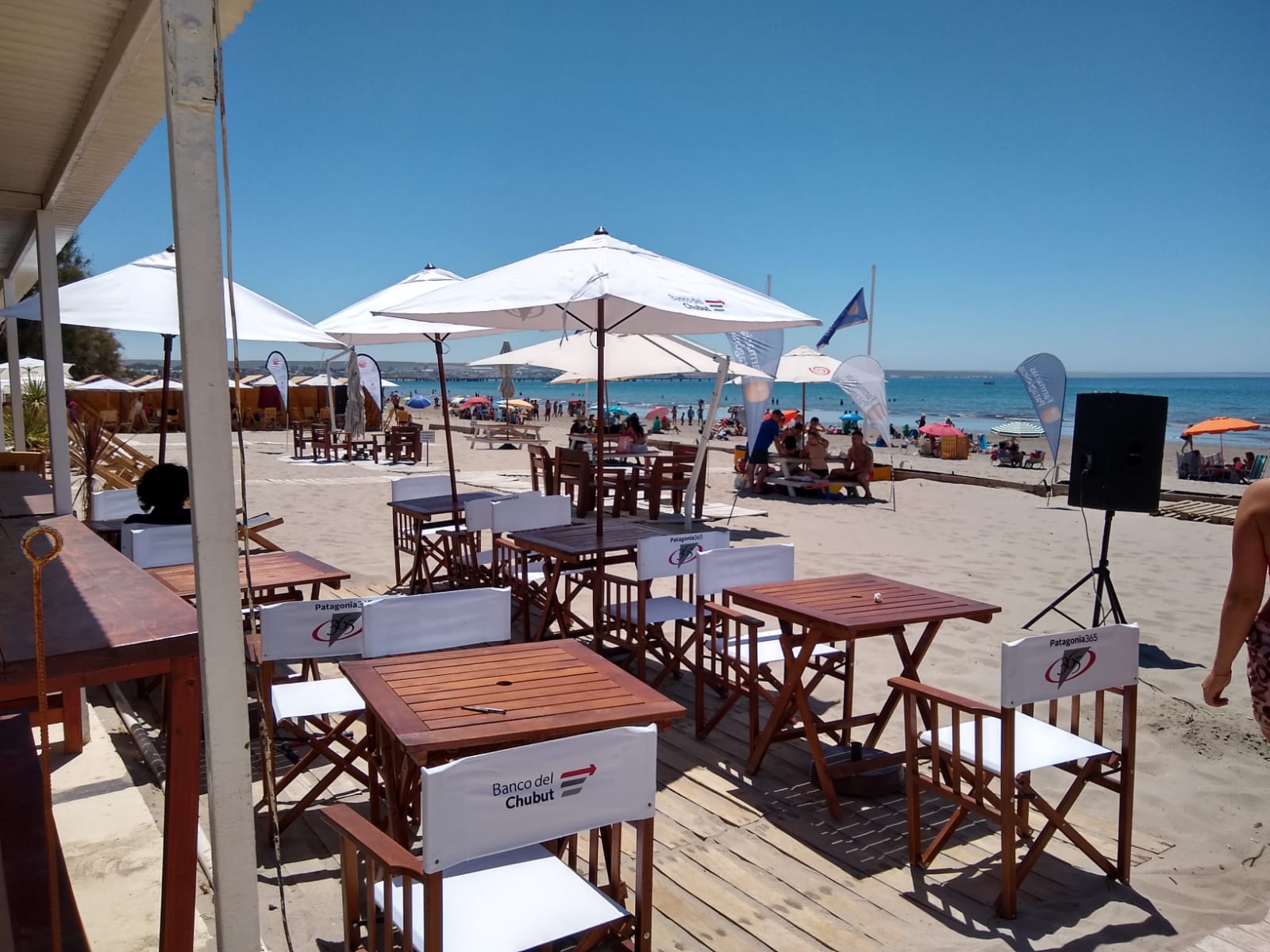 Banco del Chubut marca presencia en los paradores de la costa