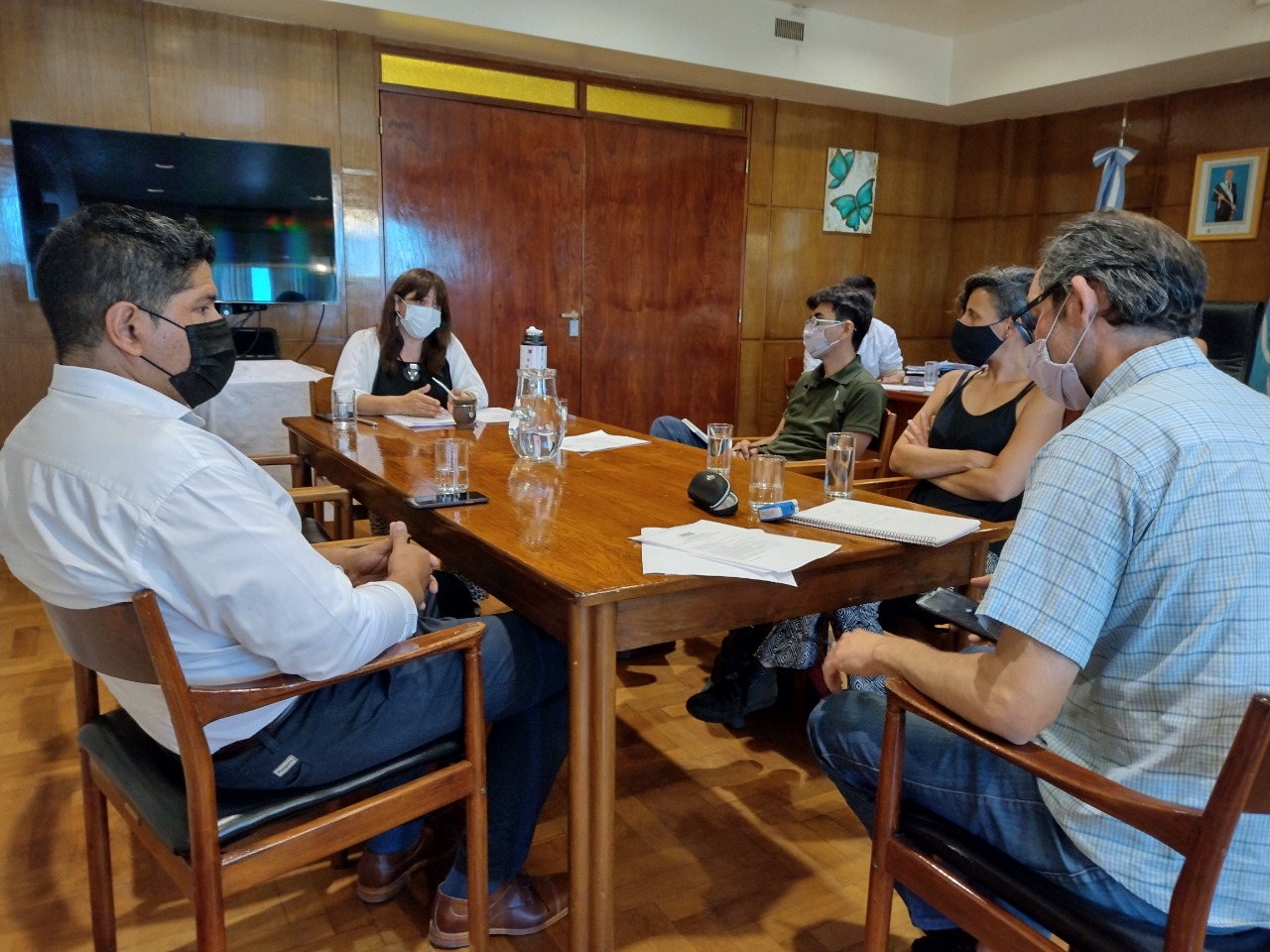 Ayala y Perata recibieron a la ATECh y al SITRAED para avanzar en temas vinculados a los docentes