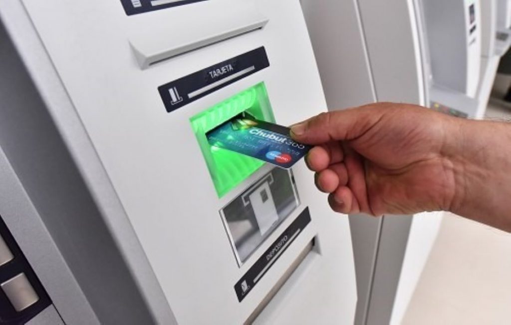 El Gobierno del Chubut deposita el viernes los haberes a los empleados públicos y jubilados