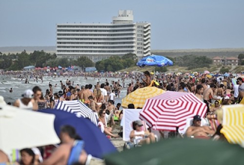 Madryn vive una temporada récord: En la tercera semana de enero la ocupación fue del 100%