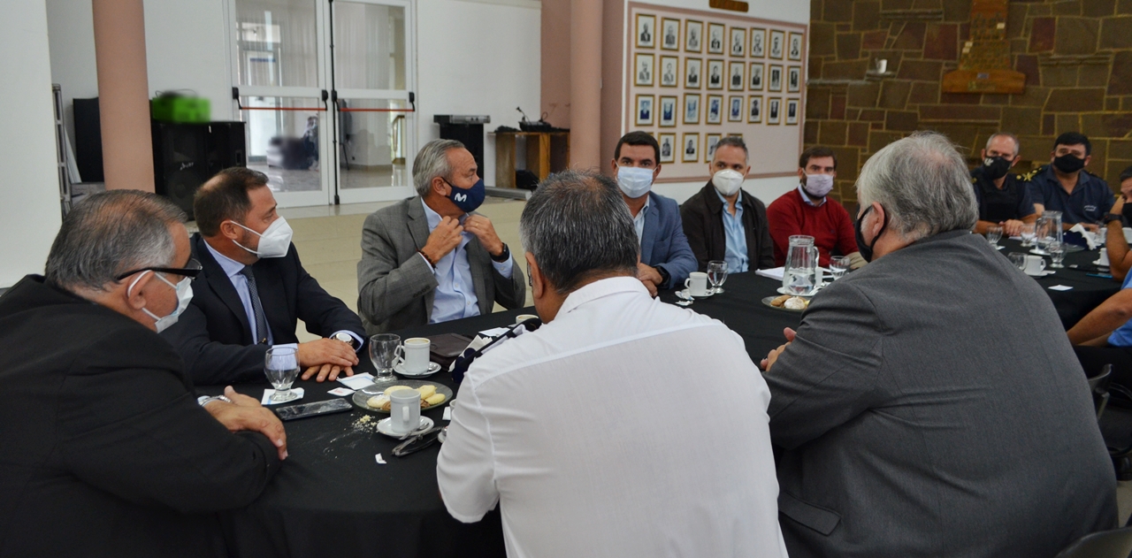 Das Neves recibió a los Directivos de Telefónica-Movistar por los cortes de fibra óptica