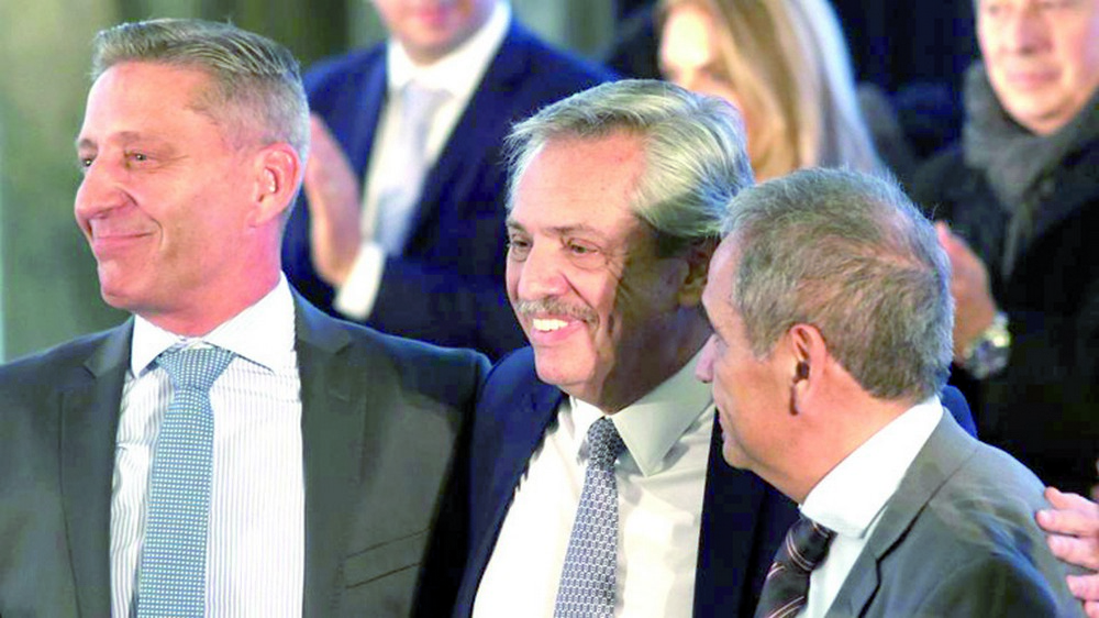 El gobernador respaldó el acuerdo con el FMI y dijo que “me recuerda la deuda de Chubut” por la oposición de algunos sectores