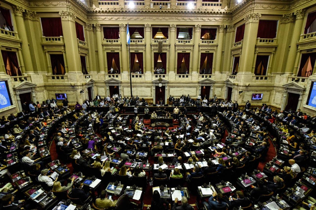 El Senado aumentó su presupuesto en un 86,4% y la Cámara de Diputados el 64,2% contra una inflación del 51,4 por ciento