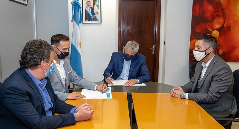 Maderna aseguró que “la recuperación de la obra pública se ve en el día a día” y hay en marcha infraestructura por $ 3.000 millones en Trelew