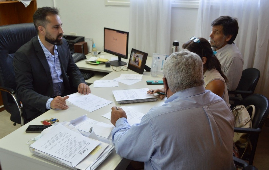 La Cooperativa Vitivinícola de Gaiman busca aumentar un 40% la producción y recibió del Gobierno maquinaria y asistencia técnica