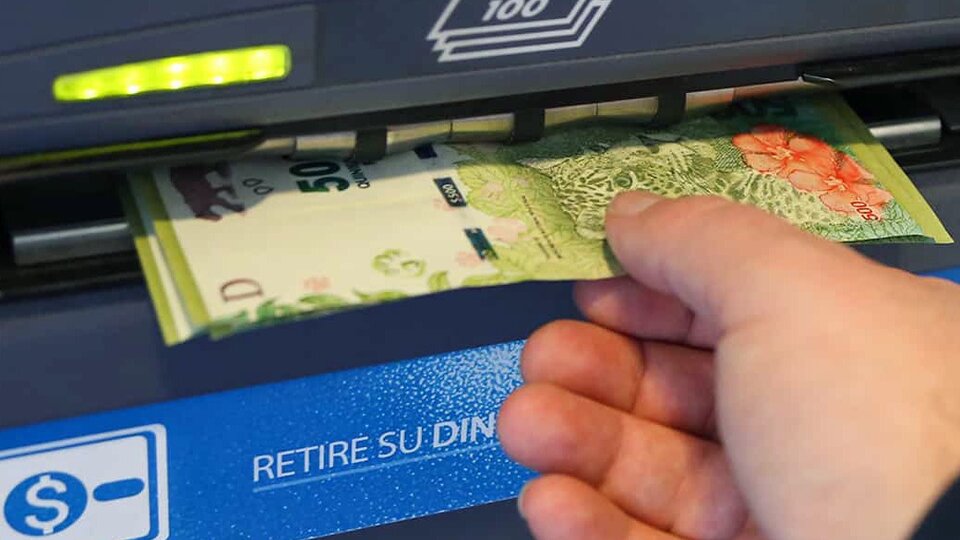 El sábado estarán acreditados los sueldos de los empleados públicos y jubilados de Chubut