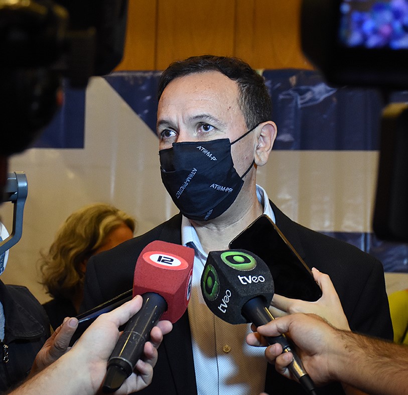 Quiroga asume en Obras Públicas en reemplazo de Sebastián de la Vallina