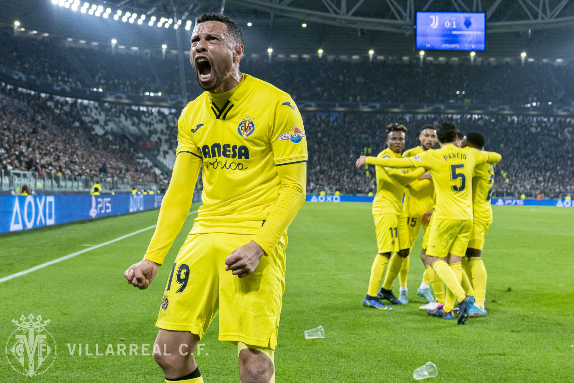 Villarreal goleó a la Juventus en Turín y clasificó a los cuartos de final de la Champions League