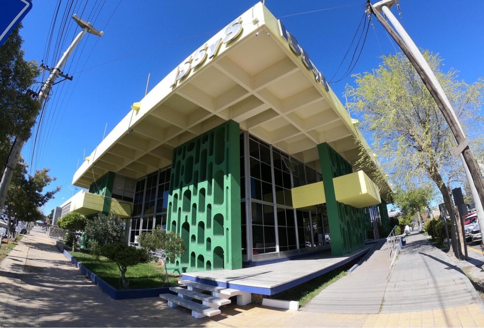 Prior: “Estamos cumpliendo todos los meses con el pago a profesionales y sanatorios”