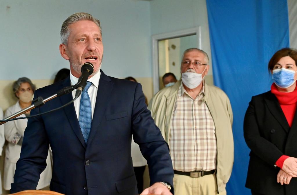 Arcioni resaltó que el CABIN es un “centro de referencia” a nivel nacional en la prevención y el tratamiento de enfermedades oncológicas