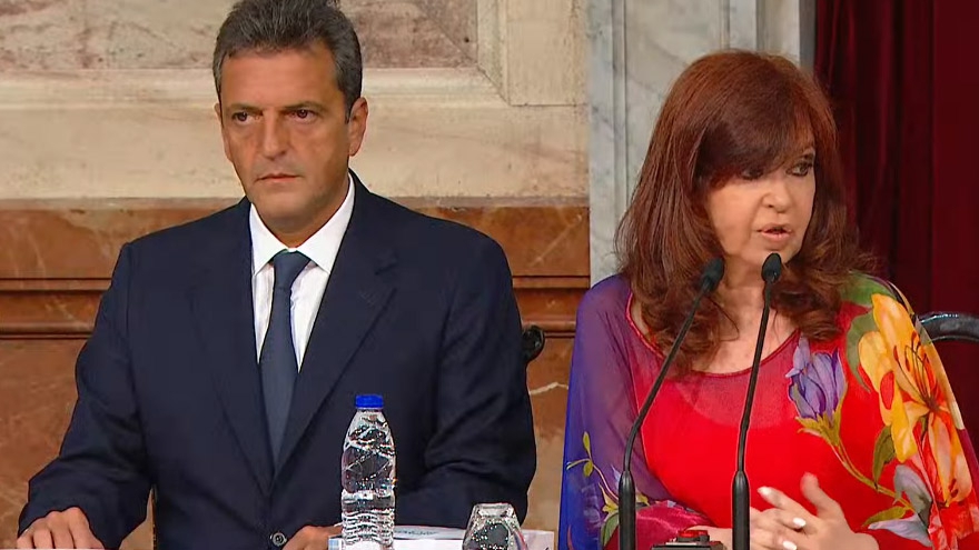Cristina Kirchner y Sergio Massa entregarán mañana diplomas a empleados veteranos de Malvinas