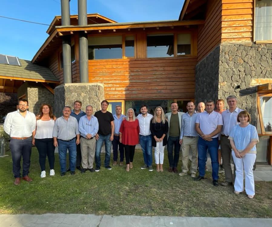 La cúpula de la UCR y el PRO de Chubut repudiaron un posible avance de la Ley de Lemas en la Provincia