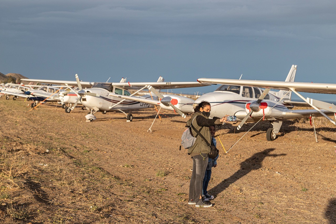 Luque participó del 87° aniversario del Aeroclub de Comodoro y aseguró que “es uno de los mejores” del país