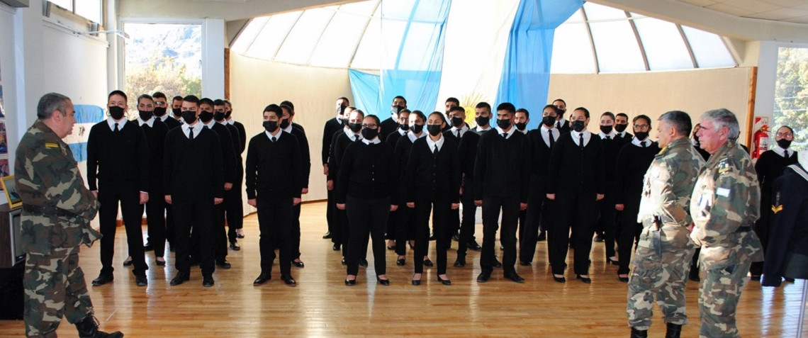 La muestra de Malvinas en Esquel ya superó las 1.100 visitas