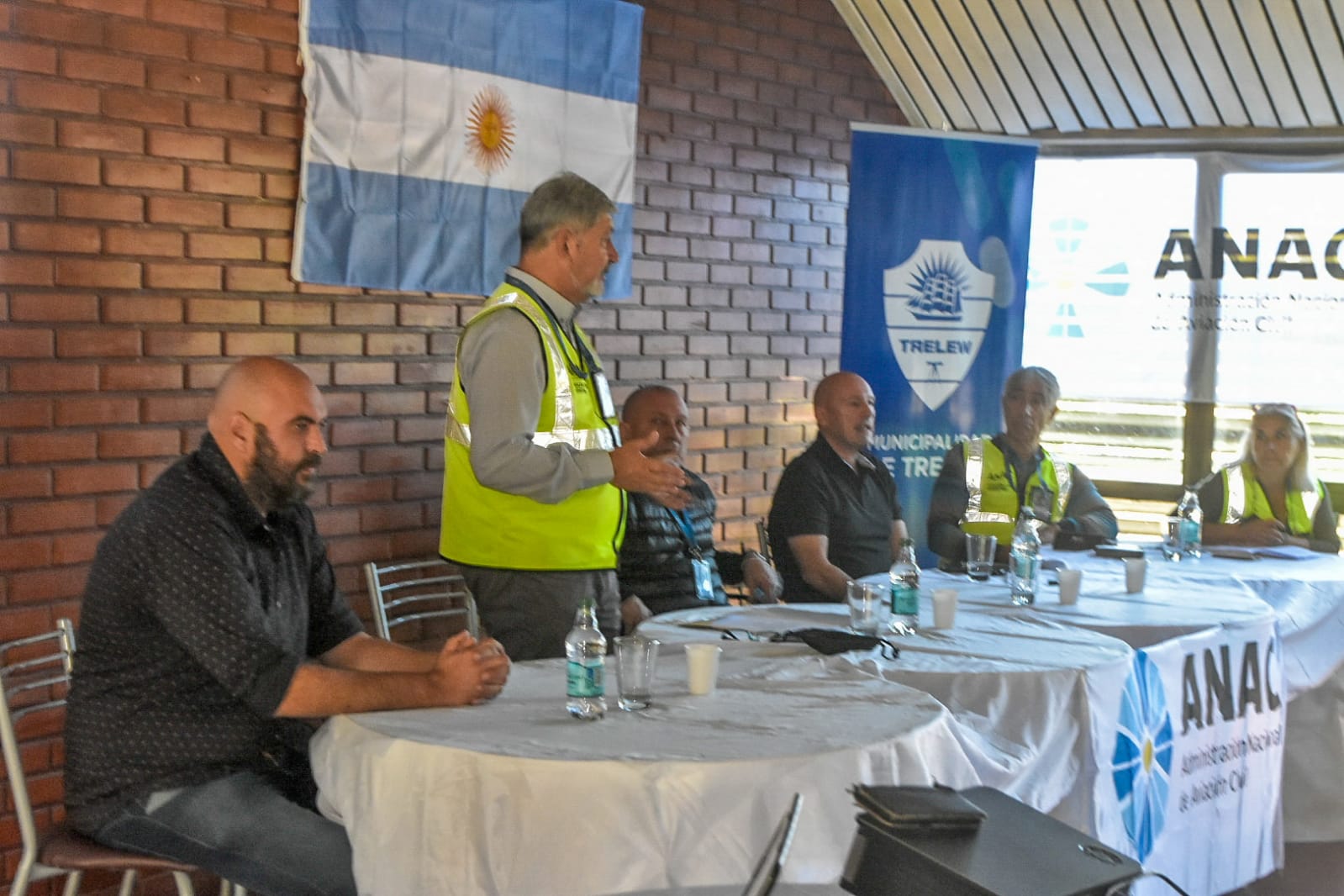 Más de 100 personas participarán de un simulacro de evacuación en el Aeropuerto A.Zar
