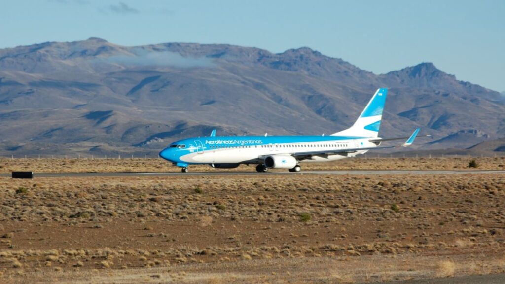 Ongarato pidió que Aerolíneas Argentinas sume a Esquel en los corredores federales por ser una de los principales centros turísticos del país