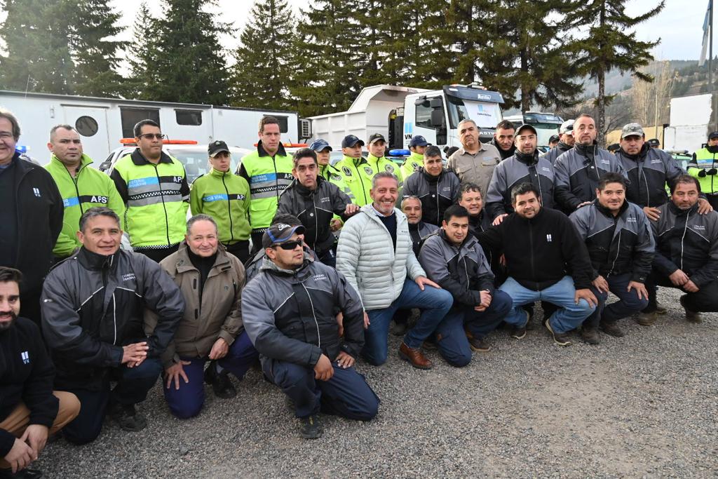 Arcioni encabezó el lanzamiento del Plan Operativo Invernal en Esquel y destacó que la provincia está “nuevamente de pie”