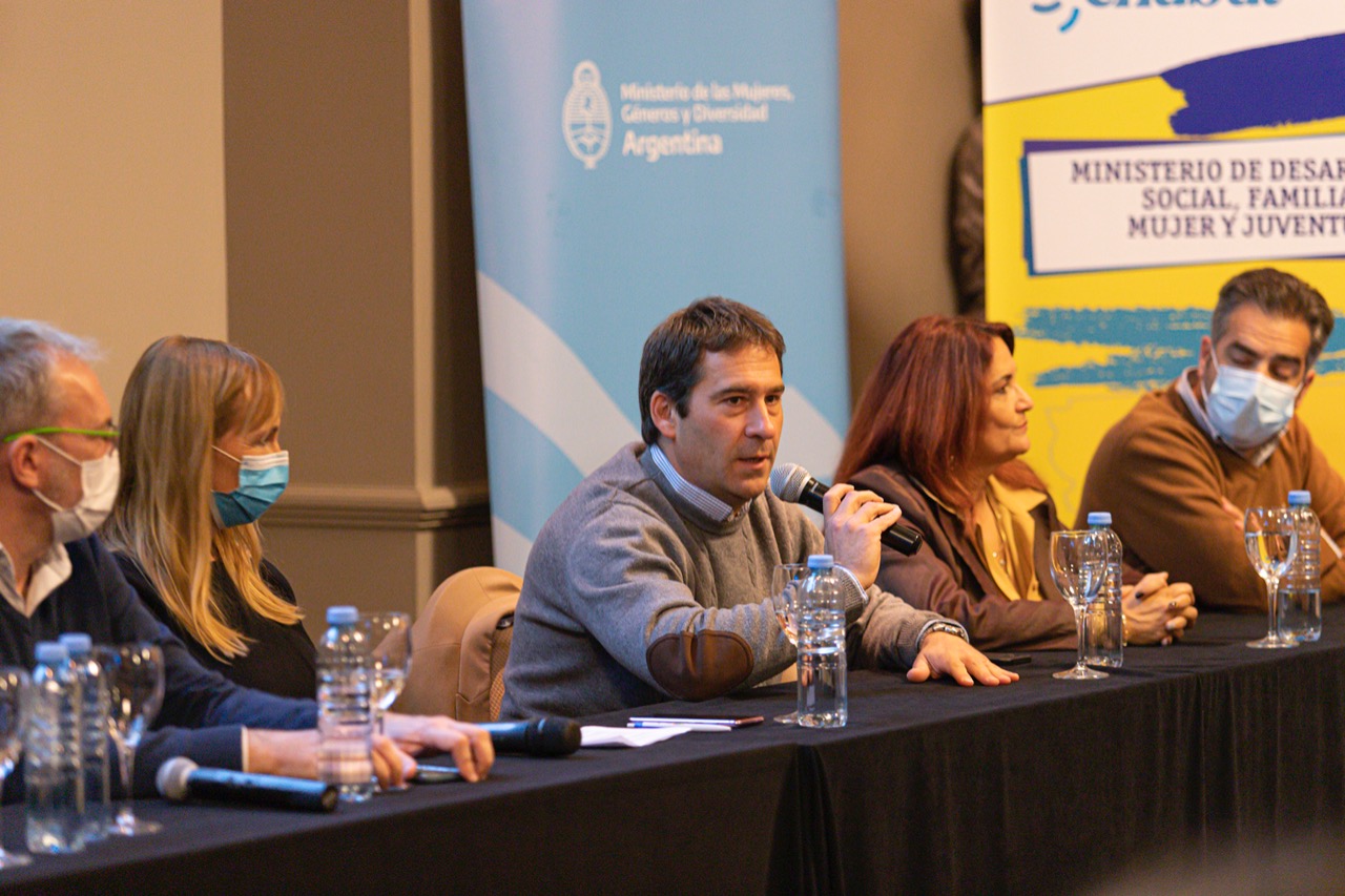 Comodoro adhirió a la Ley “Mil días” que protege el embarazo y los primeros años de infancia