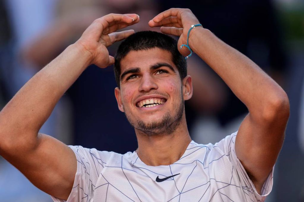 Alcaraz ganó el duelo de generaciones ante Nadal y se metió en las semifinales de Madrid