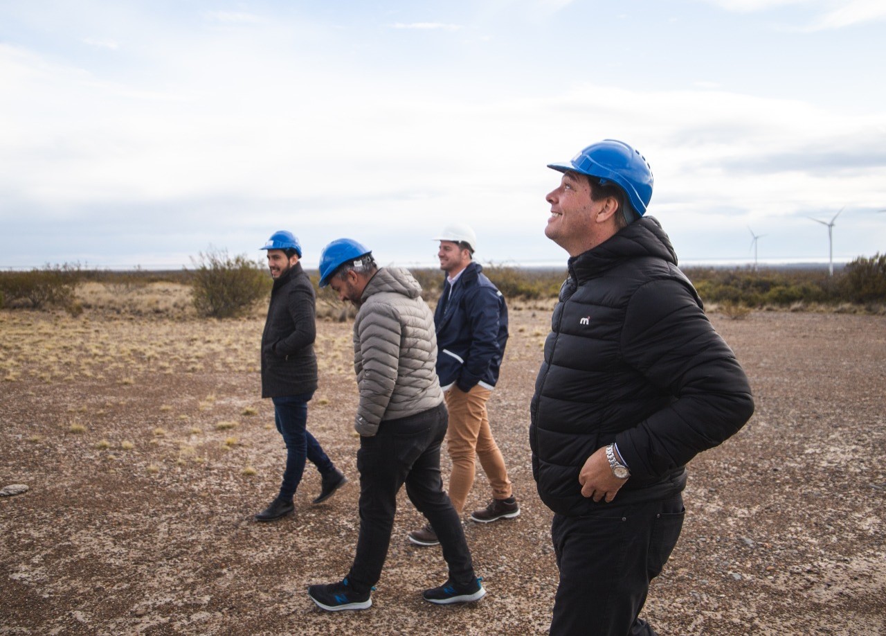 Biss recorrió el Parque Eólico de Genneia con funcionarios de Nación y Provincia y aseguró que proyectan una ampliación