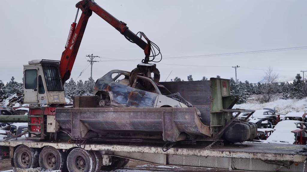 Esquel: Hasta el domingo se compactará chatarra en la zona cercana a la Planta de Tratamiento de Residuos Sólidos Urbanos