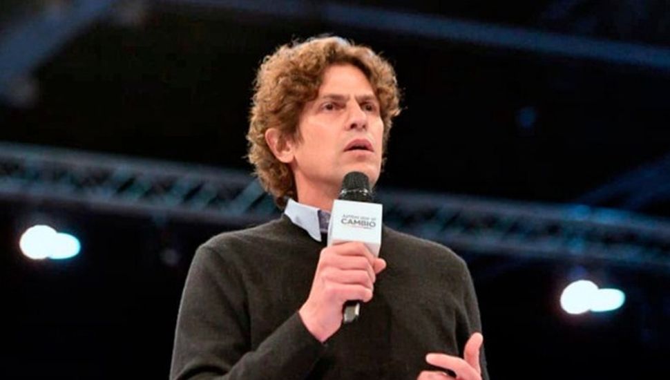 Lousteau: “Me gustaría que en la fórmula presidencial haya un radical y alguien de PRO”