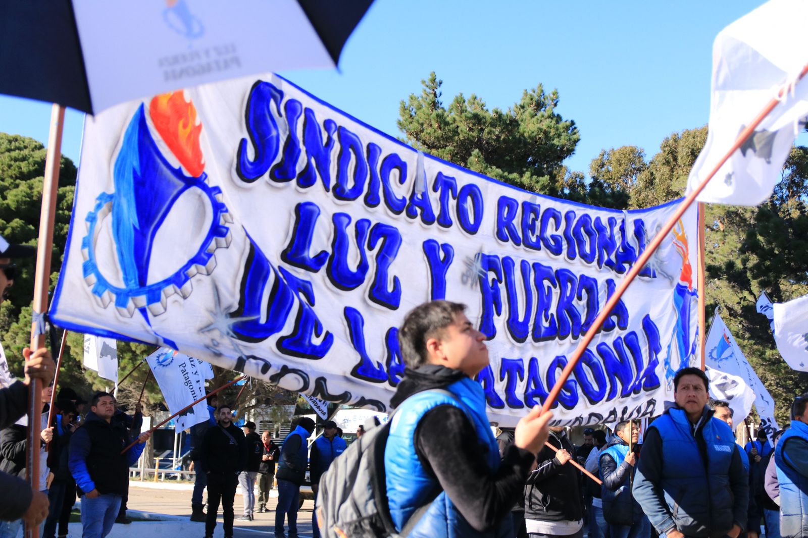 El Sindicato de Luz y Fuerza dispuso un paro de actividades en parque eólico de Manantiales Behr