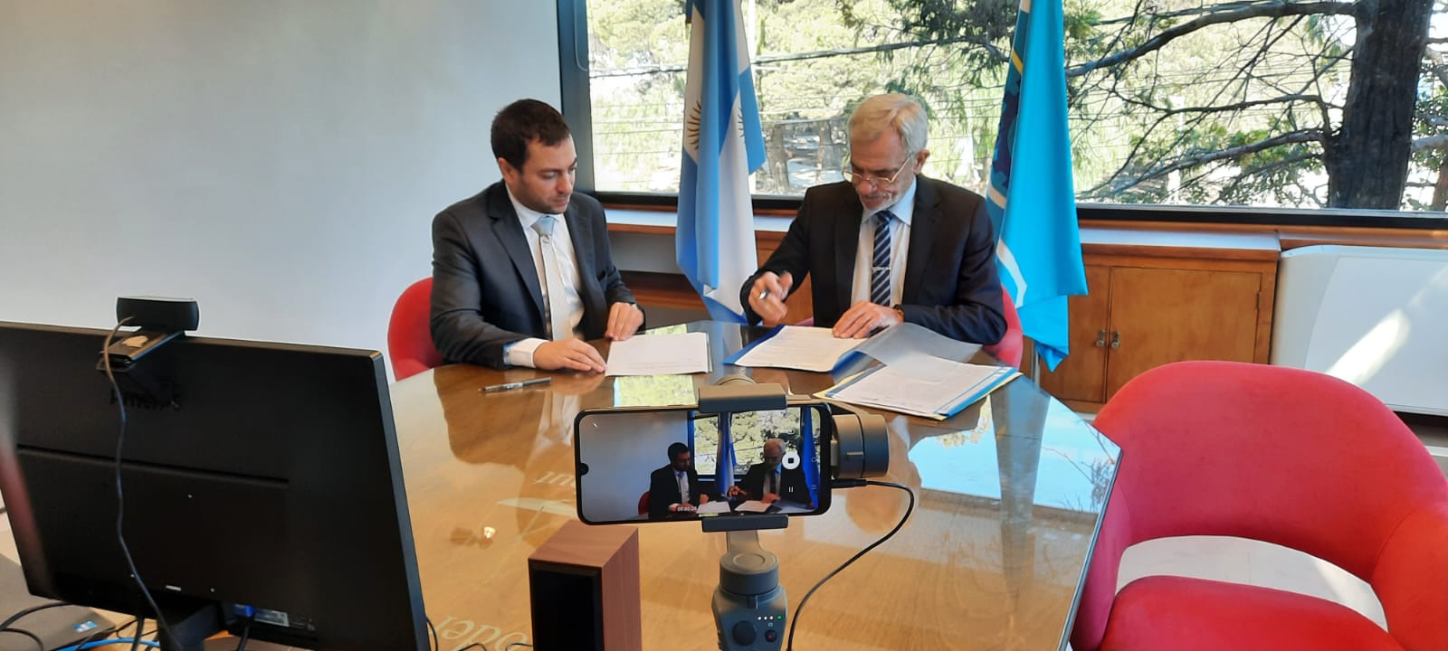 La Escuela de Abogadas y Abogados del Chubut y el Poder Judicial unen esfuerzos para favorecer la actualización profesional