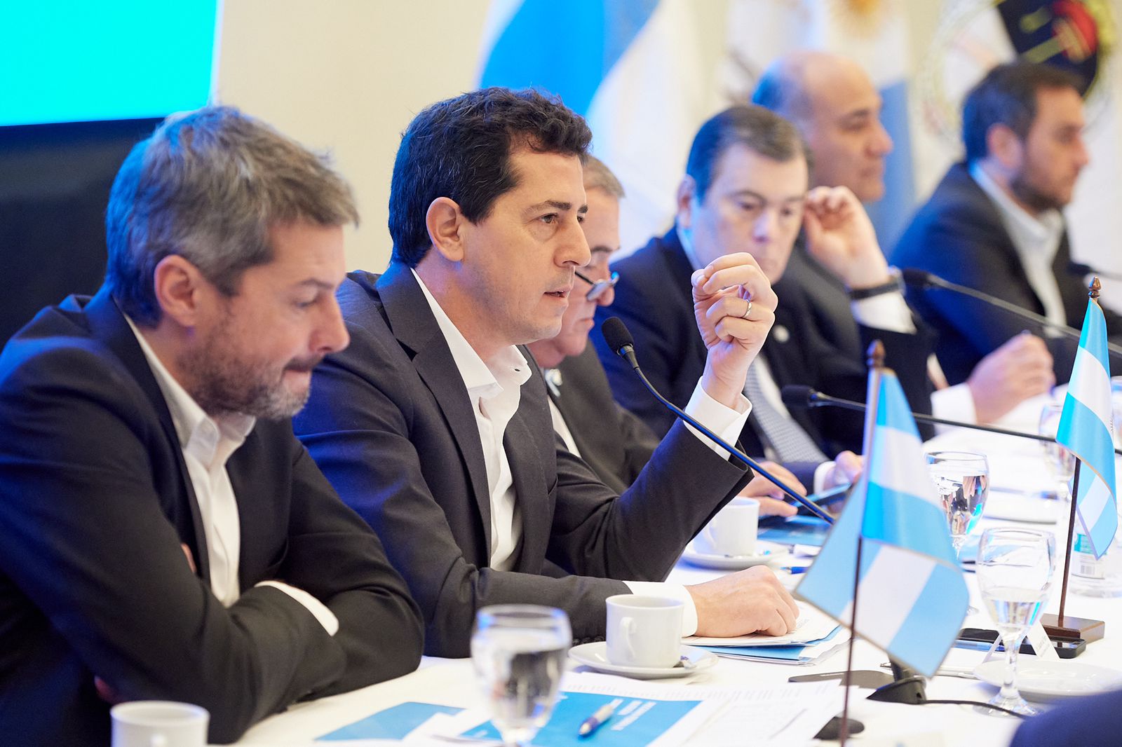 Wado de Pedro destacó que “se han vuelto a discutir el federalismo y los desequilibrios estructurales de la Argentina”