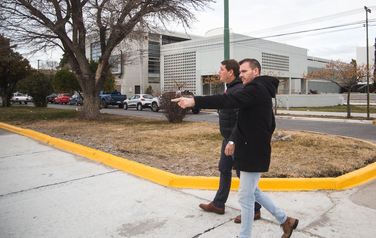 Rawson: Luego de la refacción y renovación, quedó habilitada la Avenida 9 de Julio