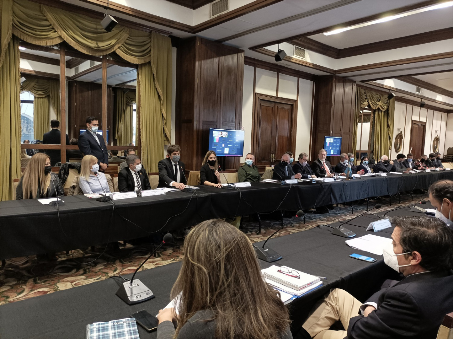 Argentina y Chile analizaron inversiones conjuntas en pasos fronterizos y red ferroviaria