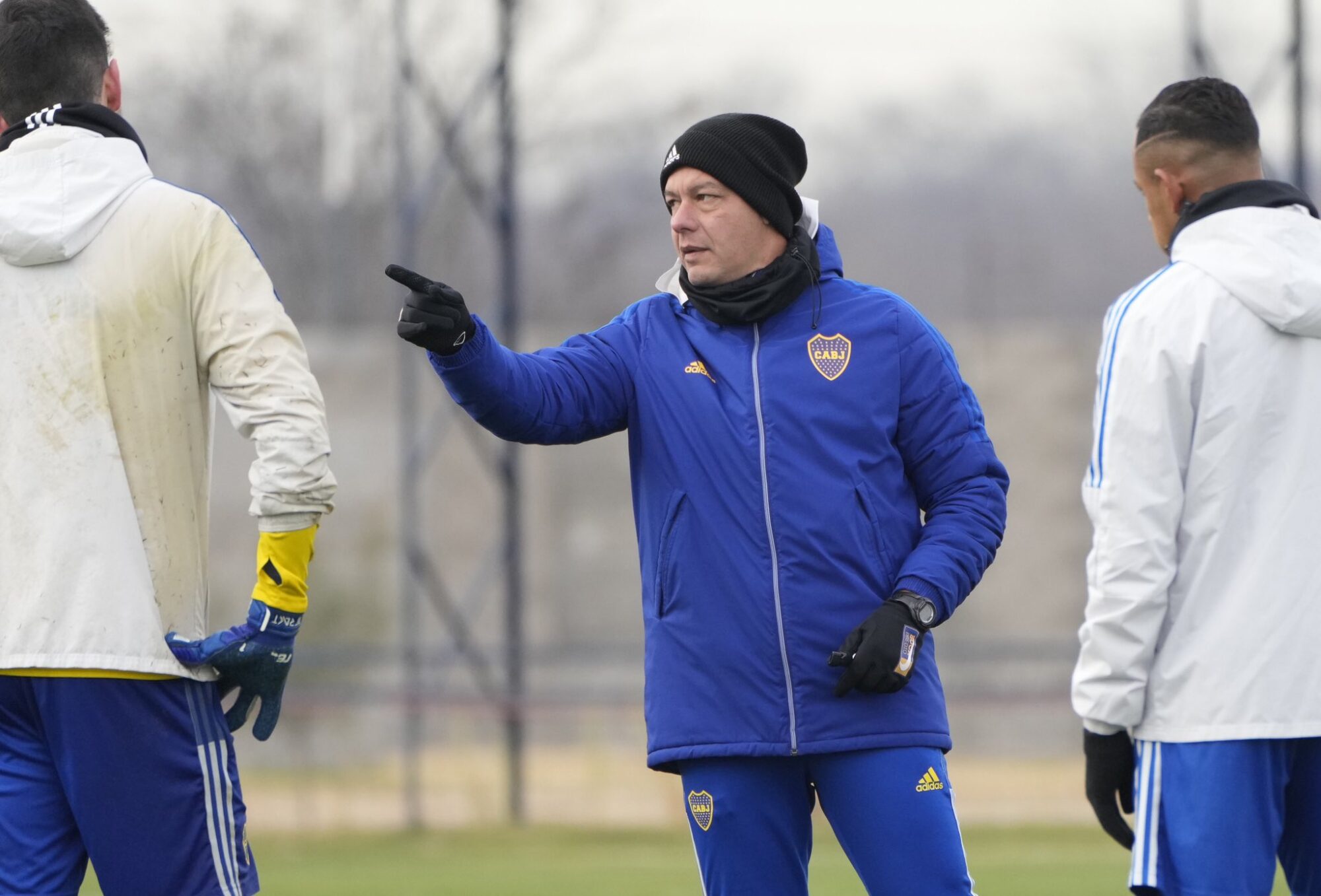 Boca no tiene más sponsor en su camiseta y mañana con Banfield jugará con el nuevo modelo