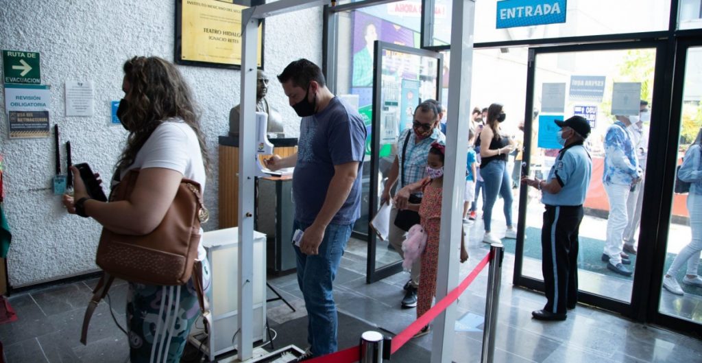 Aumentaron 75% en una semana los contagios de coronavirus en México