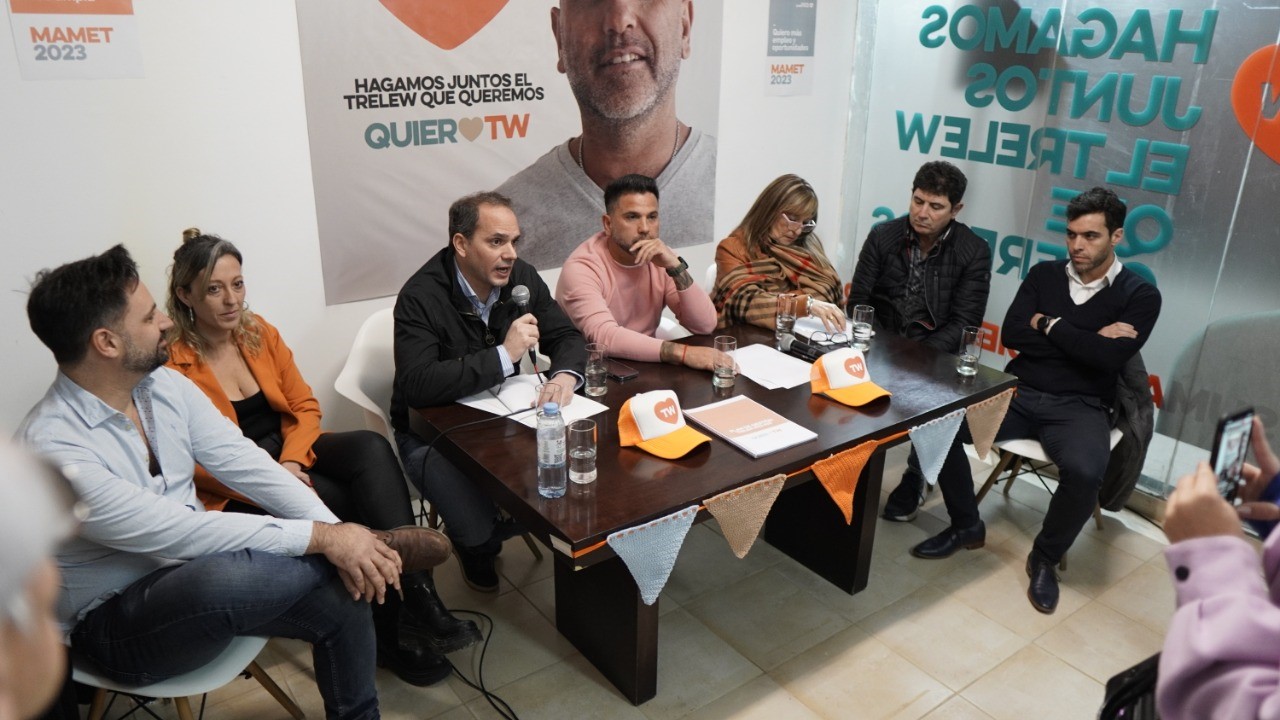 Mamet apunta a consolidar cuatro ejes de gobierno para el desarrollo de Trelew: Social, económico y productivo, urbano y político institucional