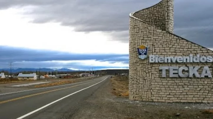 Tecka se quedó sin luz por los fuertes vientos y el Gobierno trabaja desde anoche para restablecer la energía