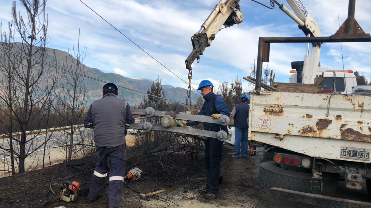 Restablecieron la energía en todos los cascos urbanos de la Comarca Andina