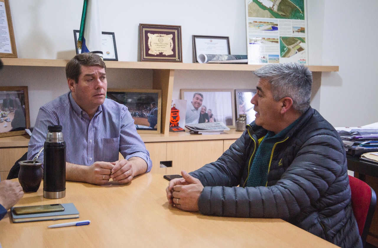 Biss recibió al intendente de Gobernador Costa y compartieron experiencias de gestión