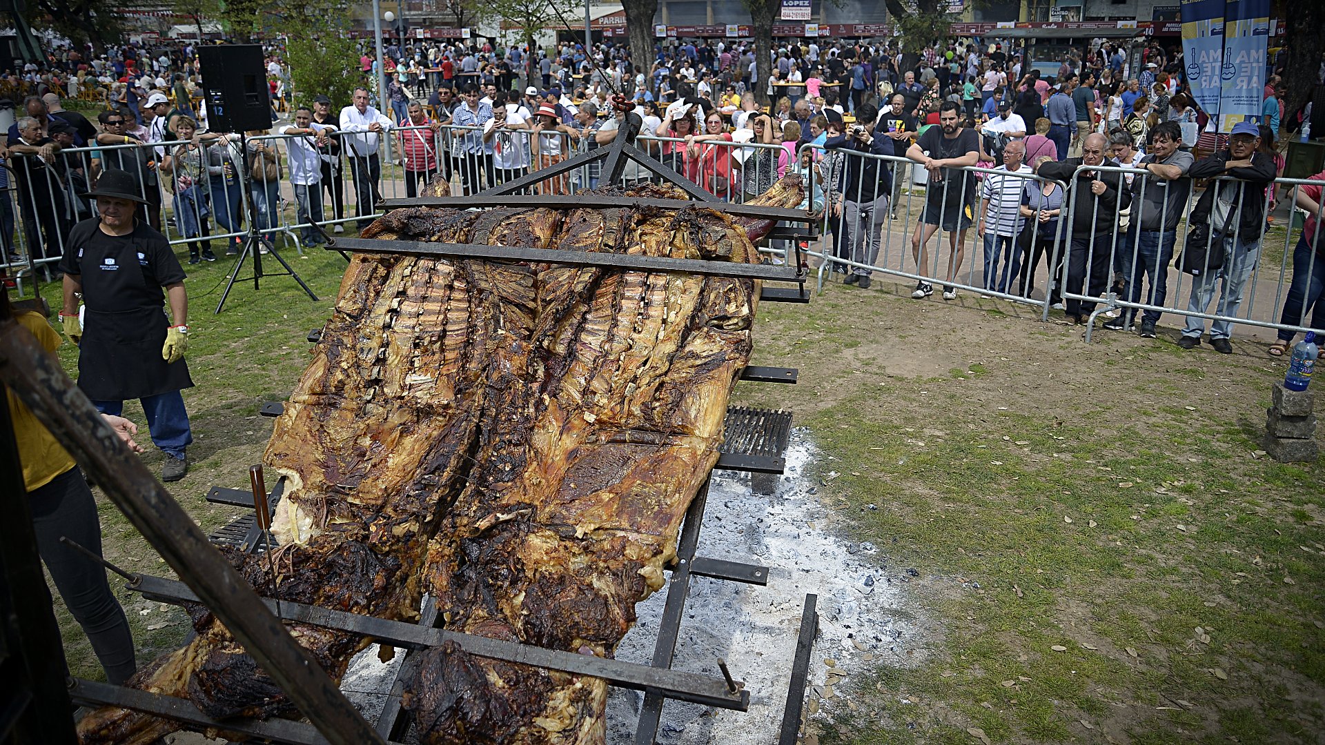 Mariano Hernando y Fernanda Catalán de Casa Telsen de Trelew representará a Chubut en el Campeonato Federal del Asado